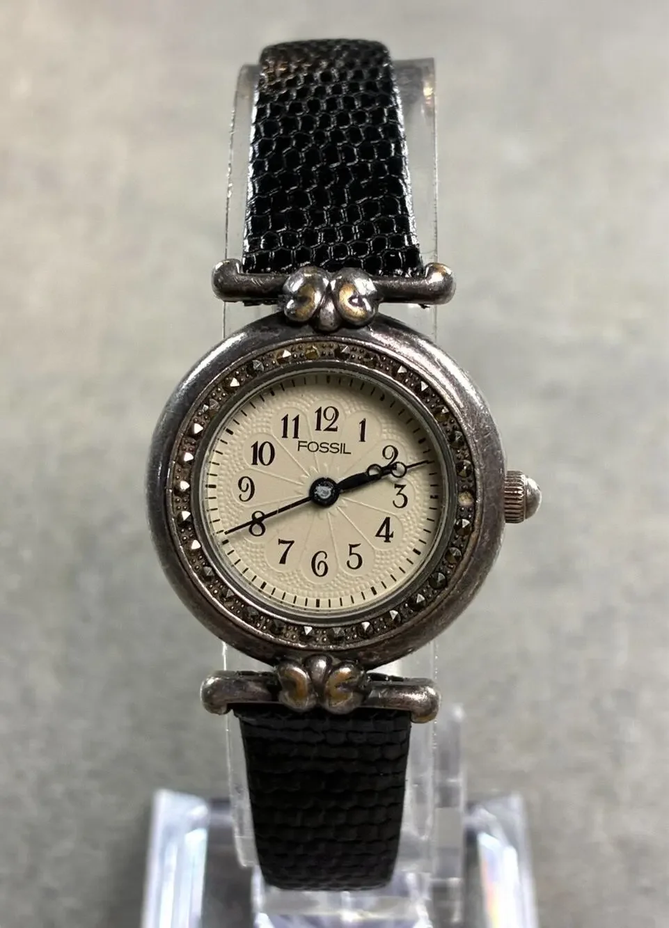 Fossil ES‑8646 Vintage Women's Watch Silver Tone Cream Dial 23mm Working